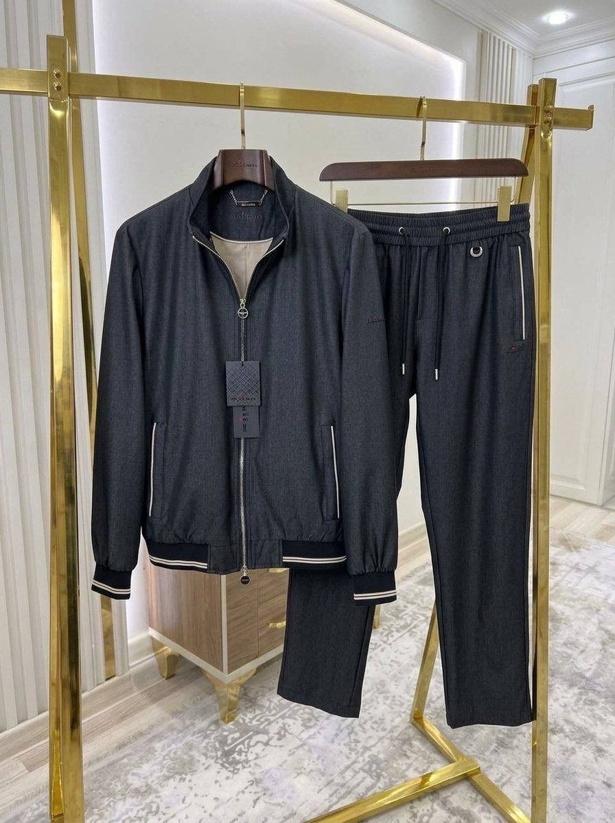 спортивный костюм brunello cucinelli,спортивный костюм loro piana,костюм brunello cucinelli,мужские спортивные костюмы,спортивный костюм