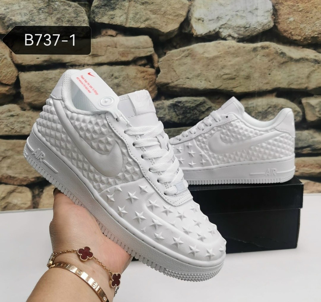 nike air force 1 lv8 vt stars black,подошва найк аир форс 1,кросcовки nike air force 1,кроссовки,nike air force 1 lv8 vt low черные