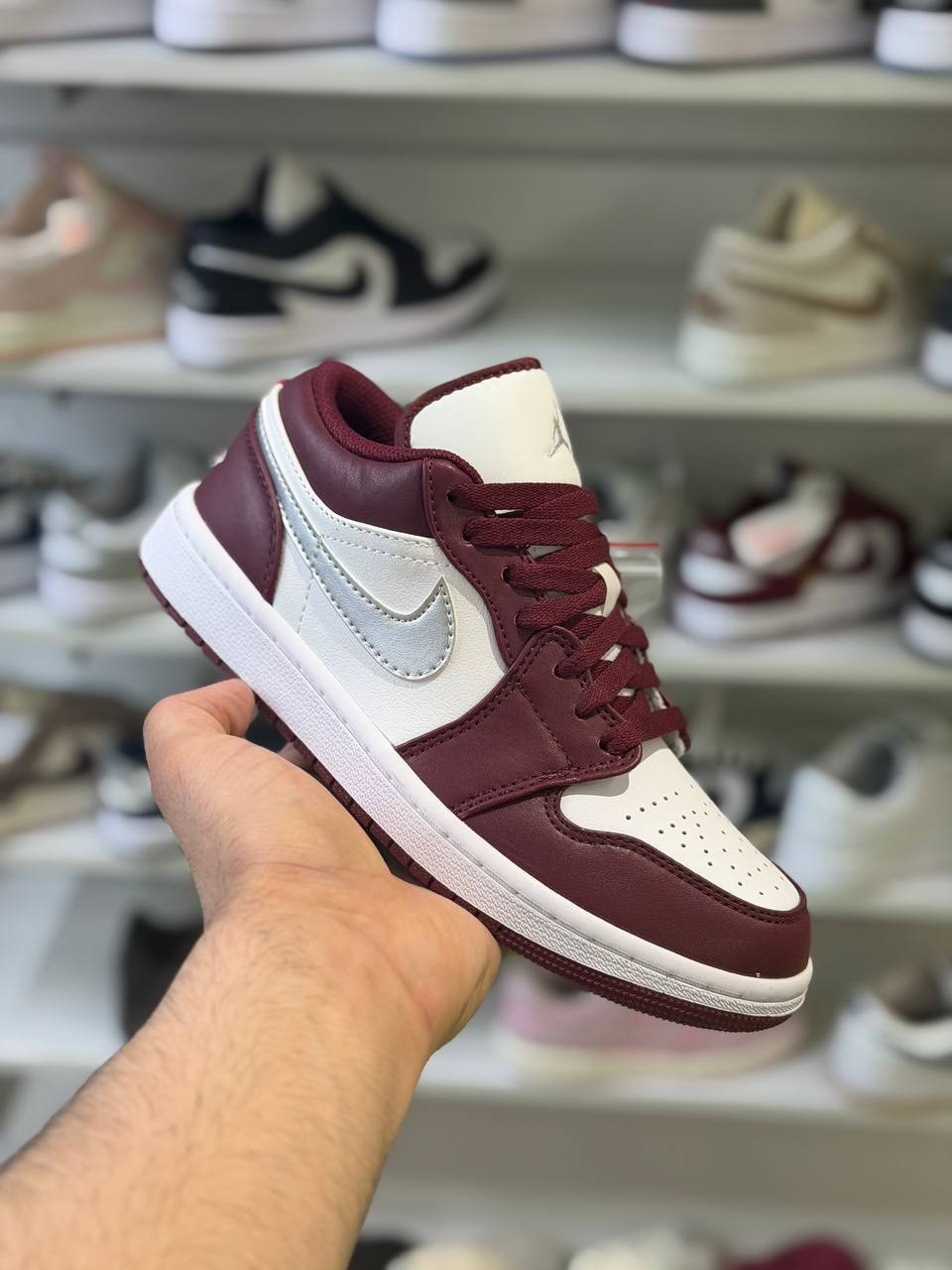 кроссовки air jordan 1 low,nike air jordan 1 low,nike air jordan 1 low noble red,кроссовки nike air jordan 1 low,низкие кроссовки
