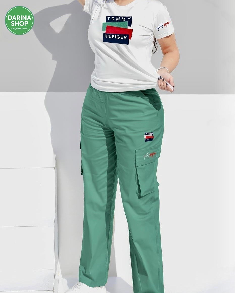 футболка tommy hilfiger,спортивные брюки женские,брюки женские,футболка tommy hilfiger черный,женская футболка tommy hilfiger
