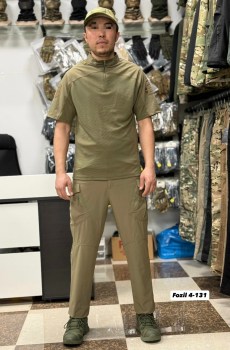 Костюм