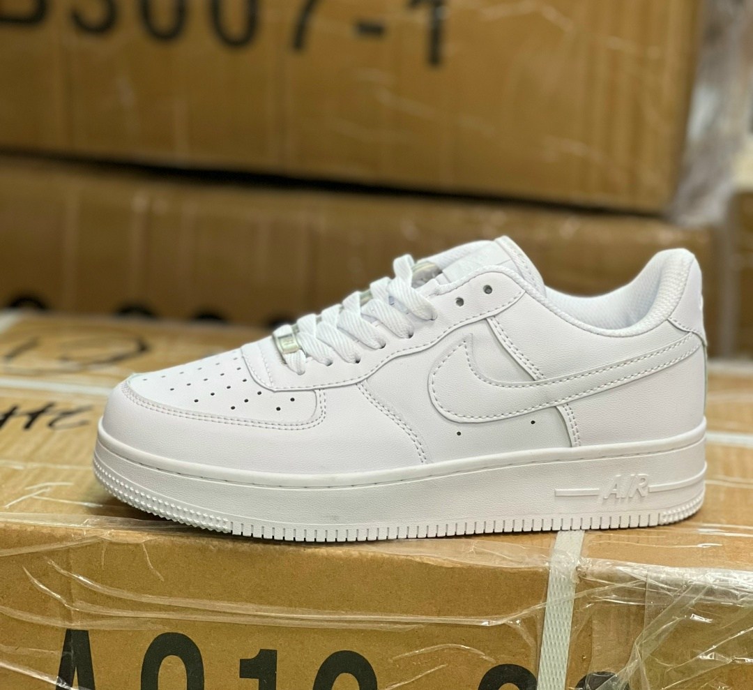 кроссовки nike air force 1 low black,nike air force 1 low black,nike air force 1 low triple black,кроссовки air force 1 nike,мужские кроссовки nike air force 1 black