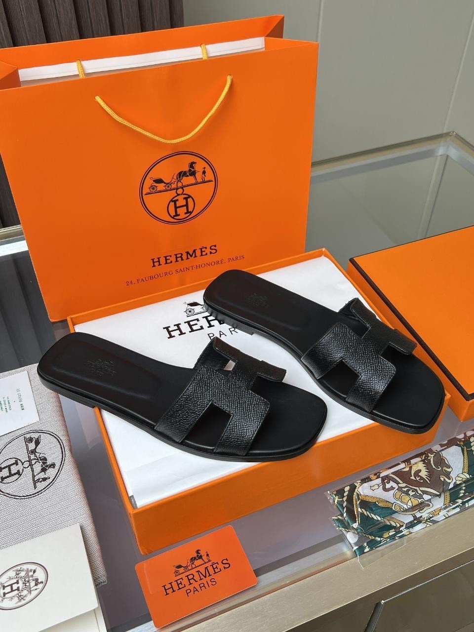 шлепанцы hermes,шлепки hermes,шлепки эрмес оран,женские шлепанцы,кожаные шлепанцы