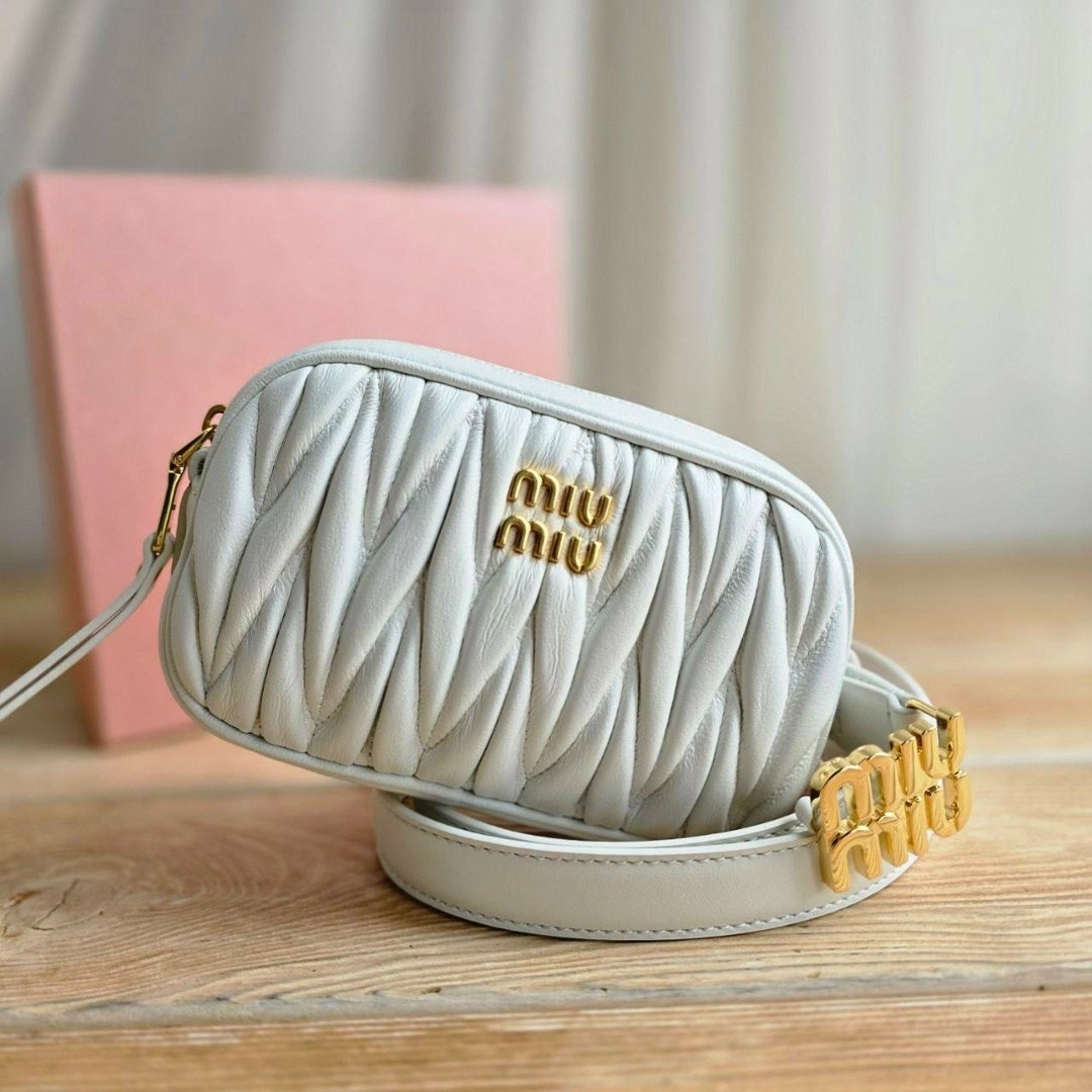сумка miu miu,сумка miu miu женская,сумочки,сумка miu miu miu miu сумка miu miu,сумка классическая