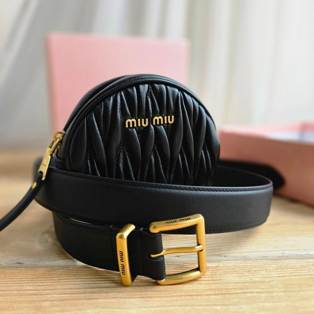 сумка miu miu,сумка женская miu miu,miu miu miu miu,ремень miu miu,пояс miu miu