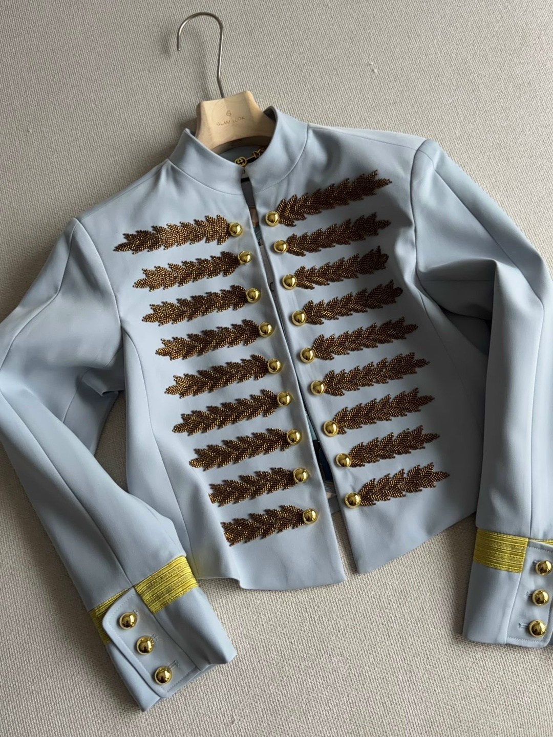 жакет balmain гусарский,куртка гусара,жакет в гусарском стиле,пиджак гусарский женский,женский жакет в гусарском стиле