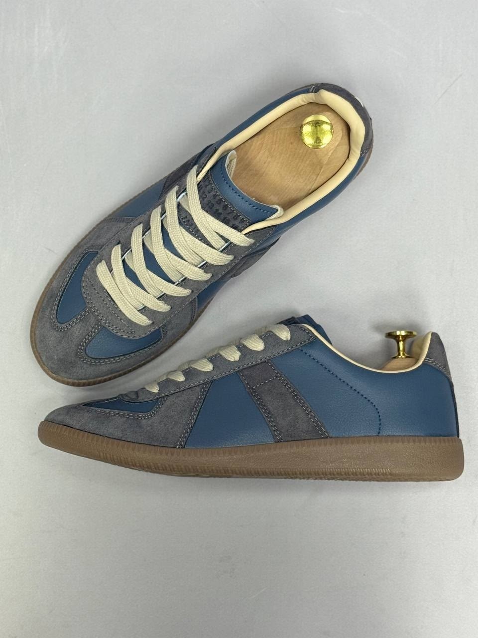 кроссовки maison margiela replica,кроссовки maison margiela,кроссовки maison margiela replica low top,синие реплики кроссовки maison margiela,maison margiela blue replica sneakers