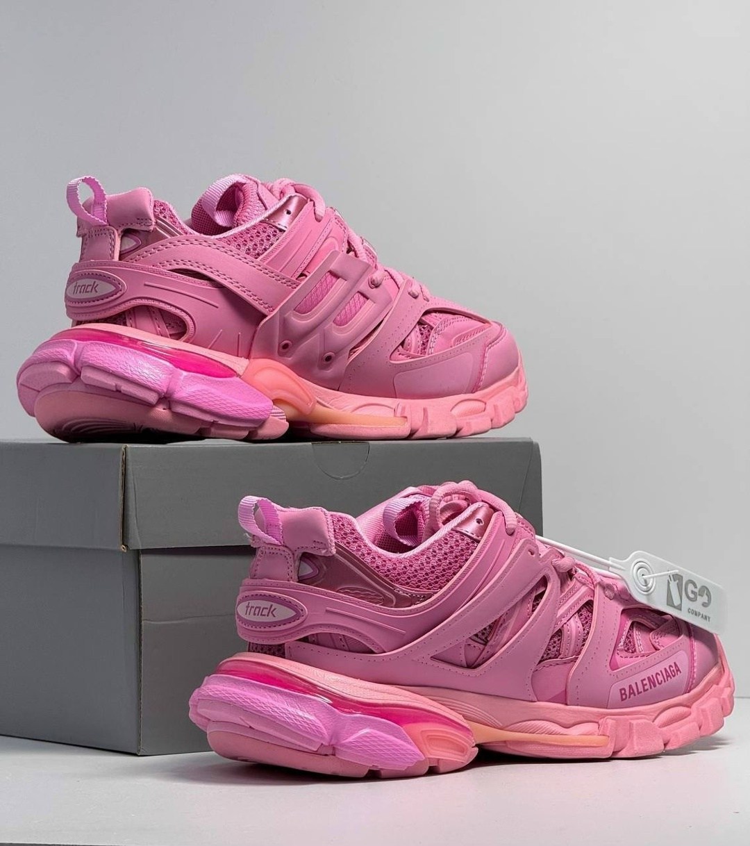 кроссовки balenciaga track,кроссовки balenciaga,кроссовки женские balenciaga,balenciaga track pink,кроссовки женские balenciaga track