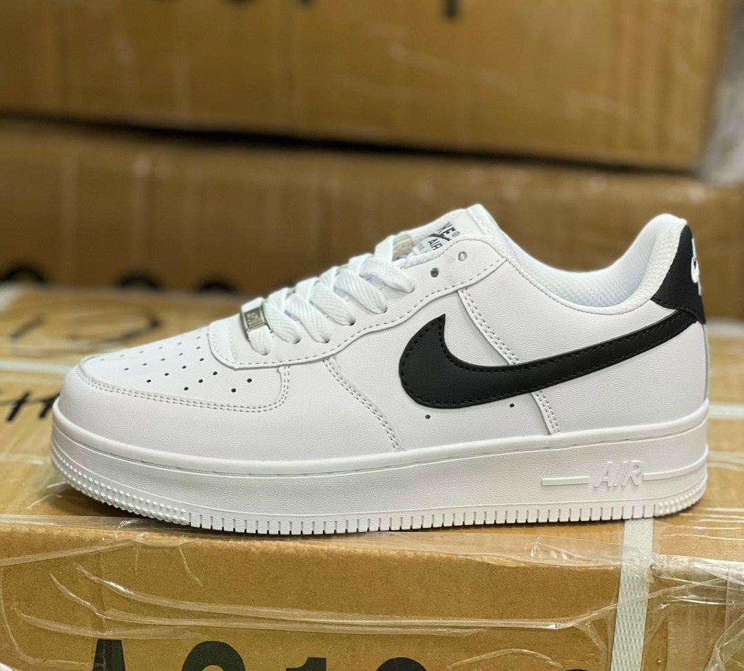 кроссовки nike air force 1 low black,nike air force 1 low black,nike air force 1 low triple black,кроссовки air force 1 nike,мужские кроссовки nike air force 1 black