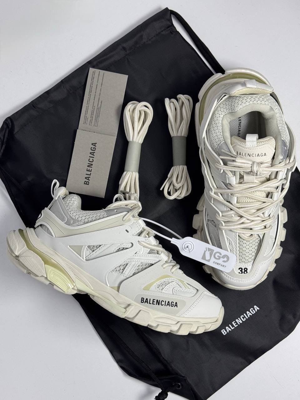 кроссовки balenciaga,кроссовки balenciaga track,кроссовки баленсиага женские оригинал,balenciaga balenciaga,женские кроссовки balenciaga