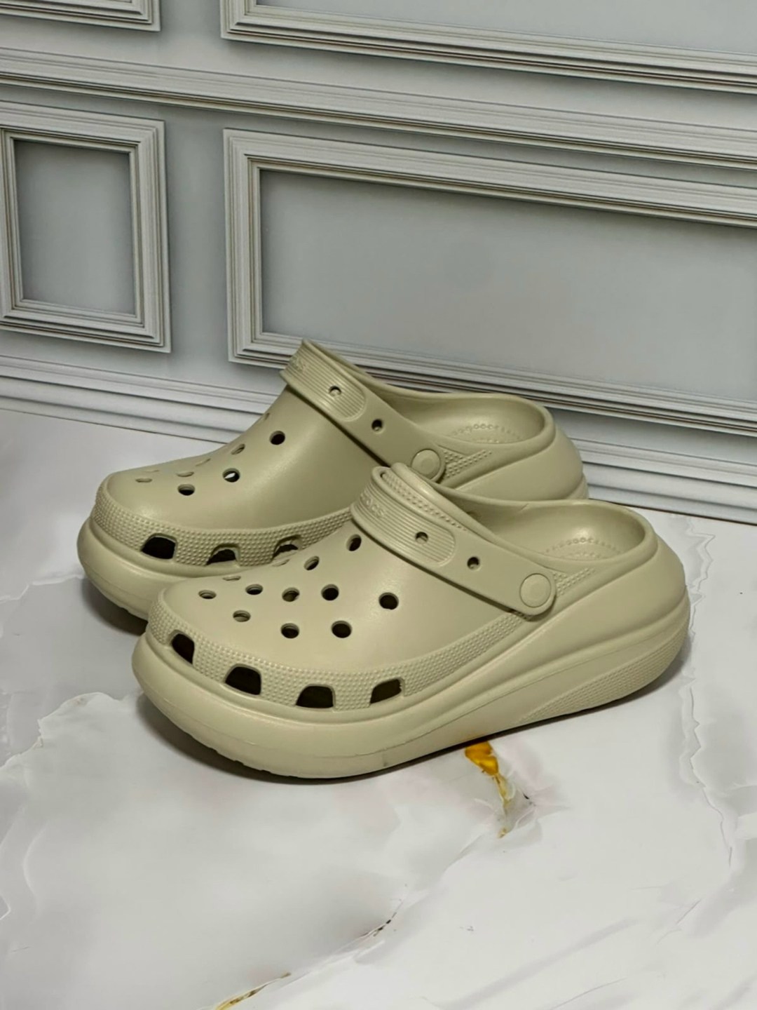 crocs classic clog,crocs classic crush,crocs classic,сабо classic crush clog,crocs classic crush clog bone