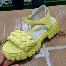 Босоножки
