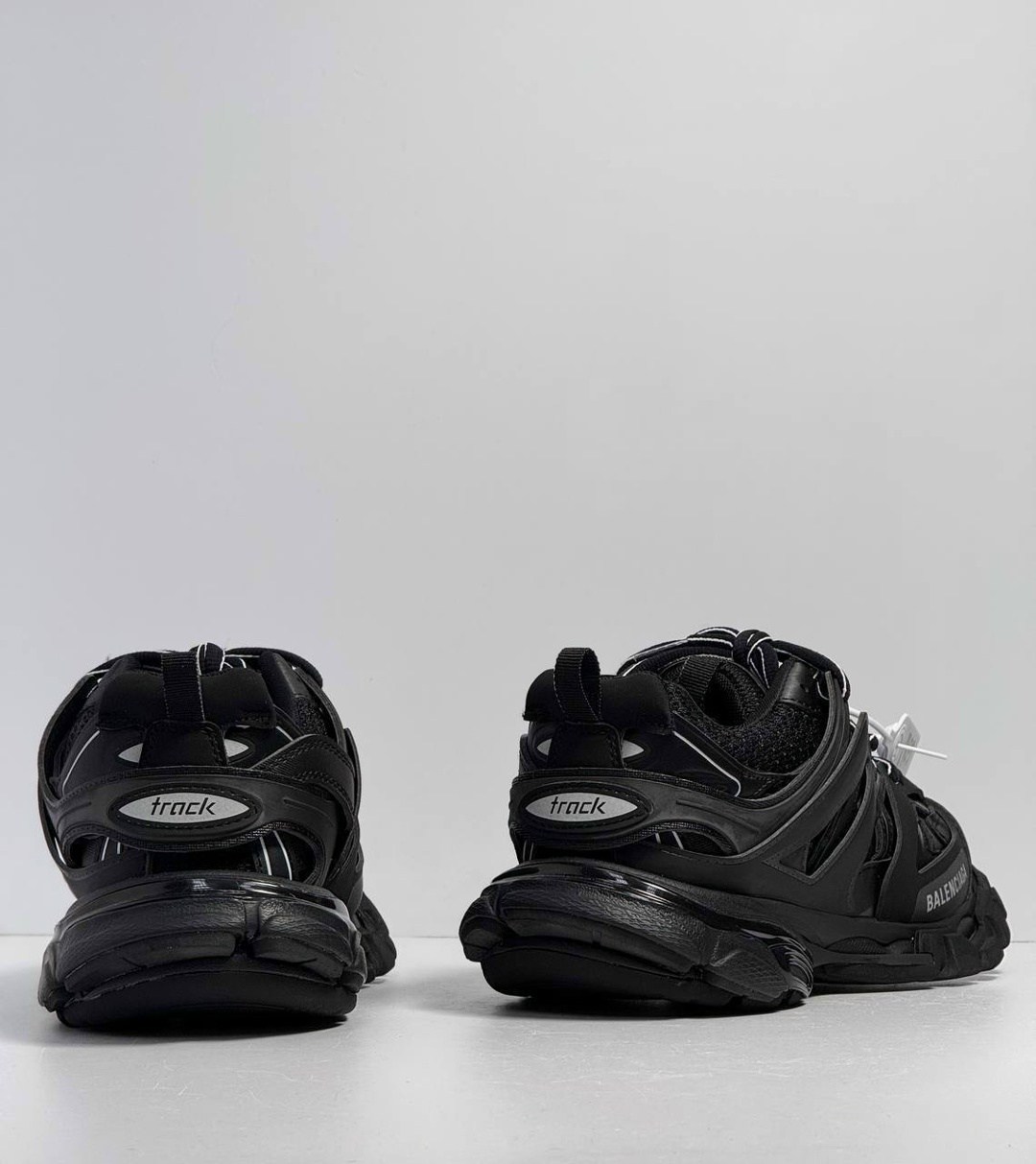кроссовки balenciaga track,кроссовки balenciaga,кроссовки balenciaga track balenciaga,кроссовки balenciaga track black 2026 women's,кроссовки balenciaga track mule clear sole