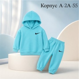 Костюм