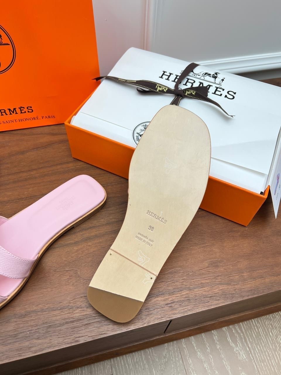шлепанцы hermes,шлепки hermes,шлепки эрмес оран,женские шлепанцы,кожаные шлепанцы