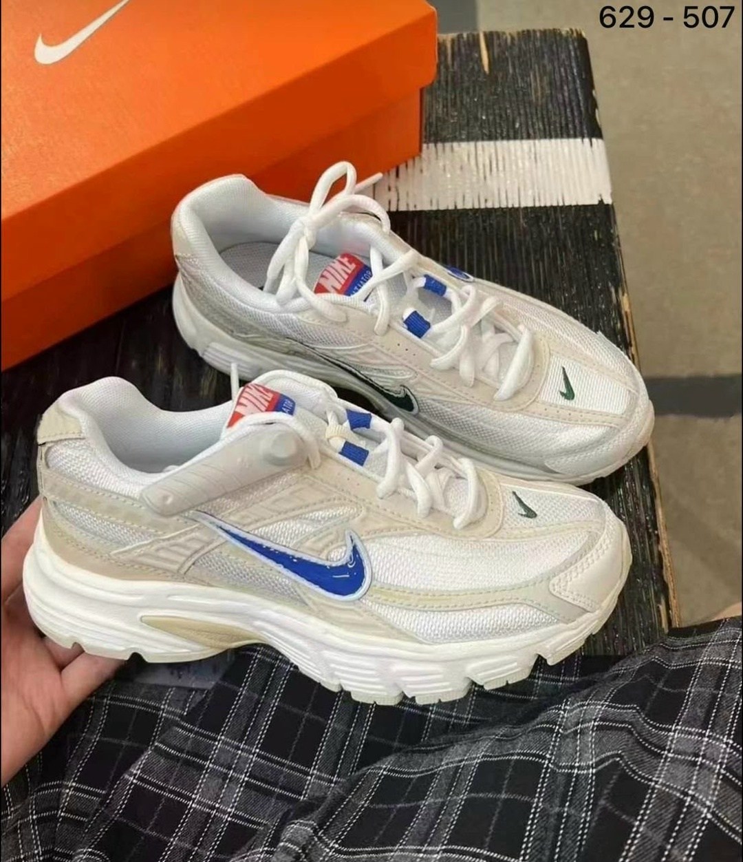 кроссовки nike женские,кроссовки,кроссовки nike,женские кроссовки,кроссовки nike initiator