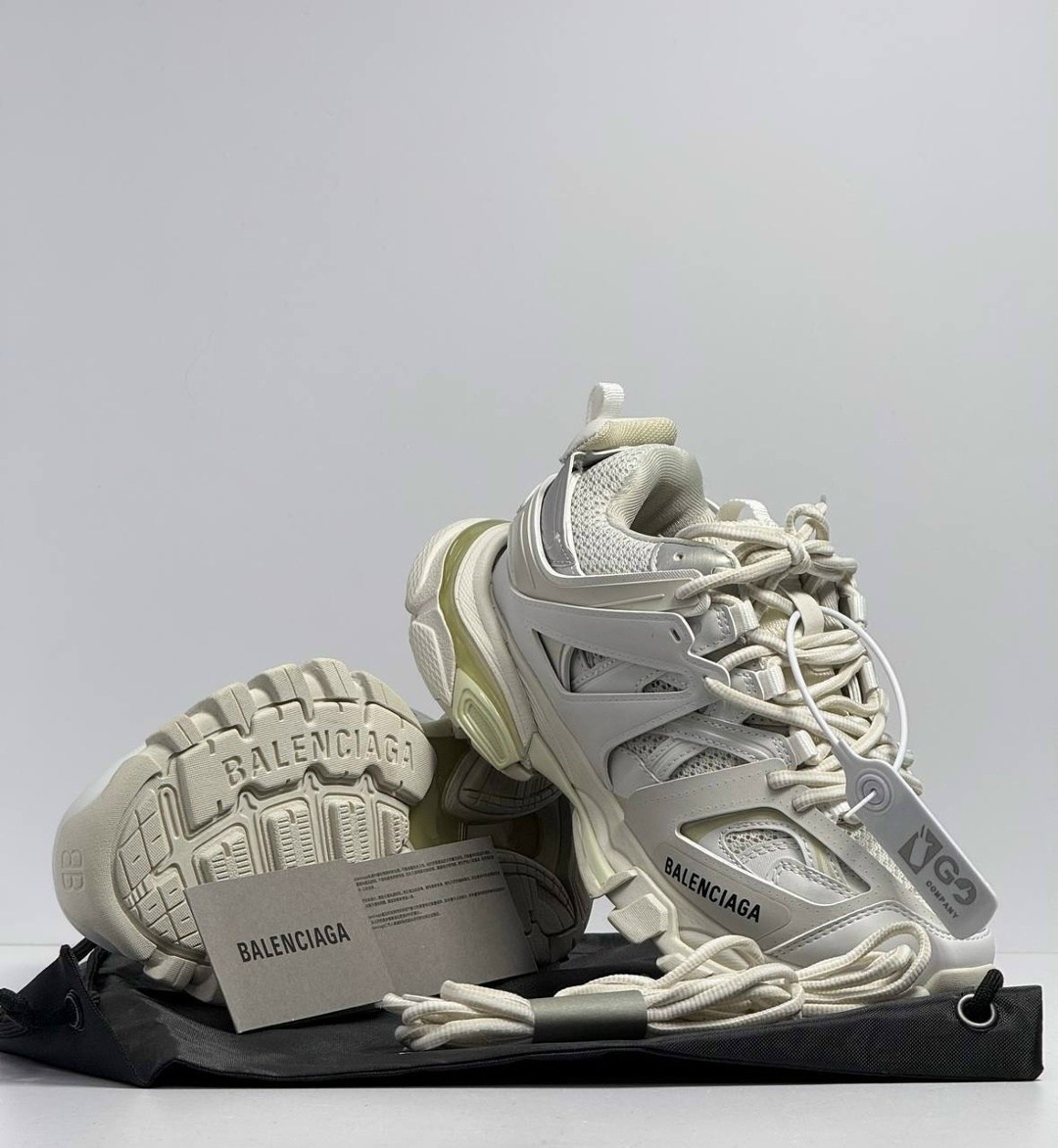 кроссовки balenciaga,кроссовки balenciaga track,кроссовки баленсиага женские оригинал,balenciaga balenciaga,женские кроссовки balenciaga