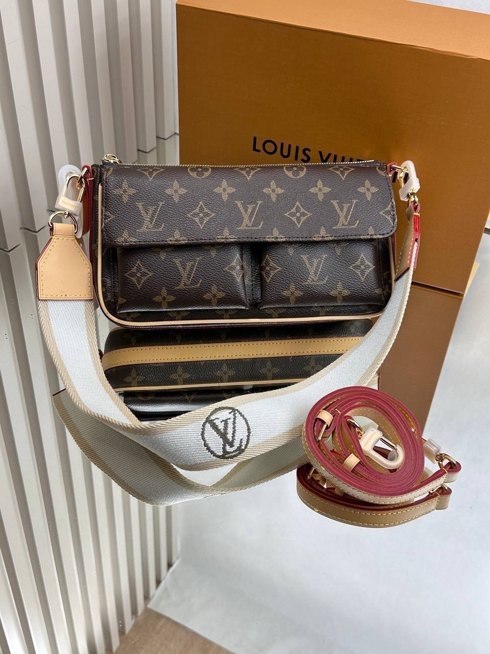 louis vuitton сумка на плечо,сумка louis vuitton,сумка женская louis vuitton,сумка луи витон мульти почете оригинал,сумка луи виттон