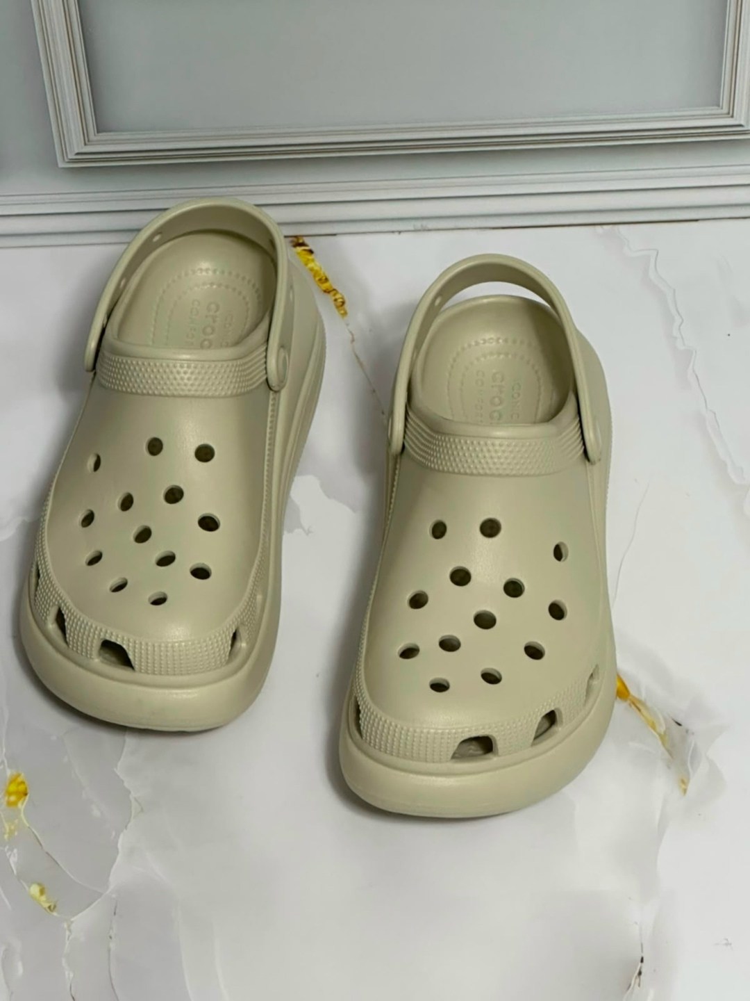 crocs classic clog,crocs classic crush,crocs classic,сабо classic crush clog,crocs classic crush clog bone