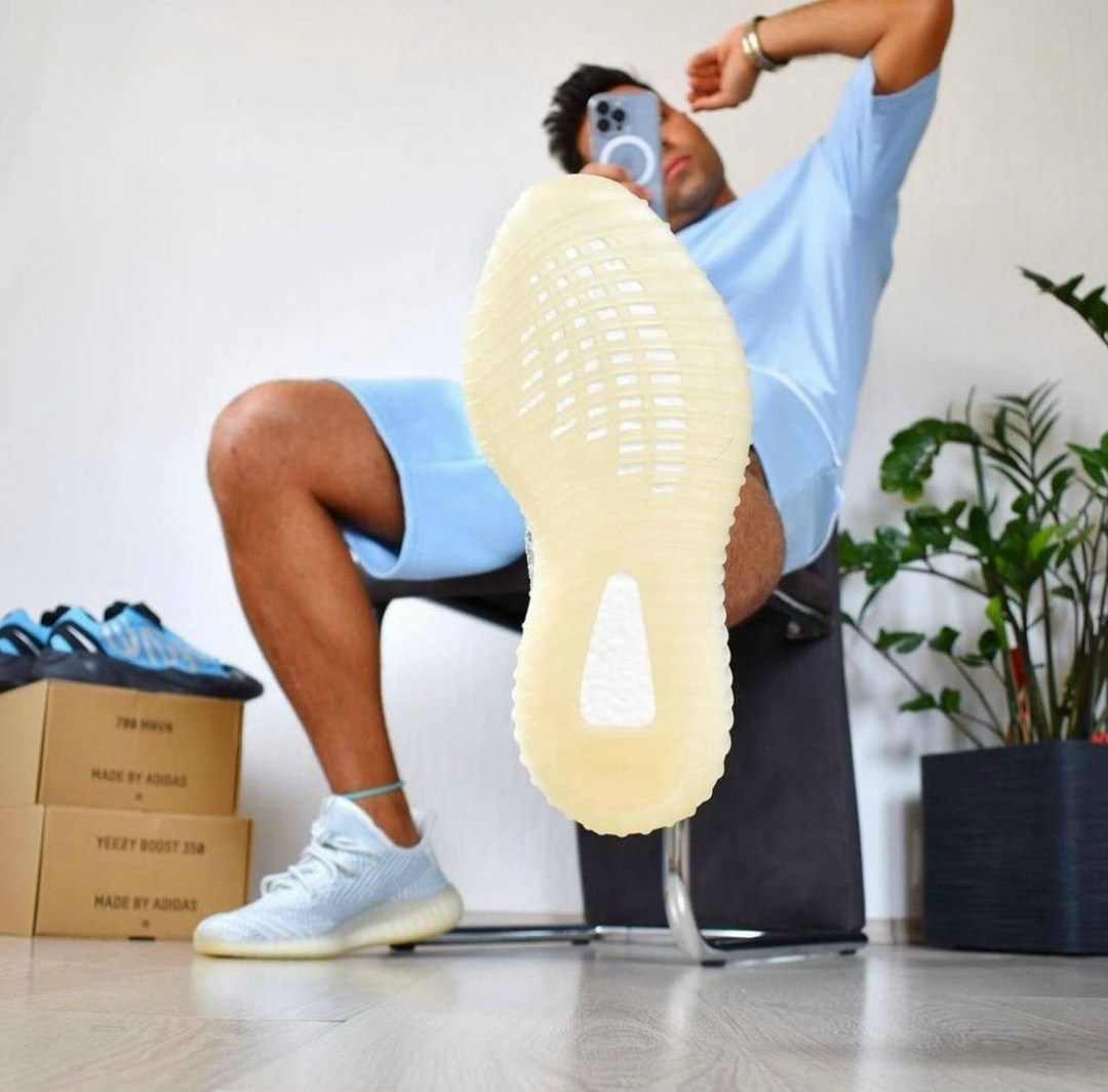 adidas yeezy boost 350,adidas yeezy boost 350 v 2,adidas yeezy boost 350 carbon,adidas yeezy 350 carbon,adidas yeezy boost 350 v2