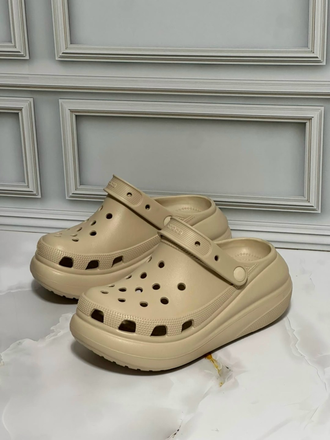 crocs classic clog,crocs classic crush,crocs classic,сабо classic crush clog,crocs classic crush clog bone