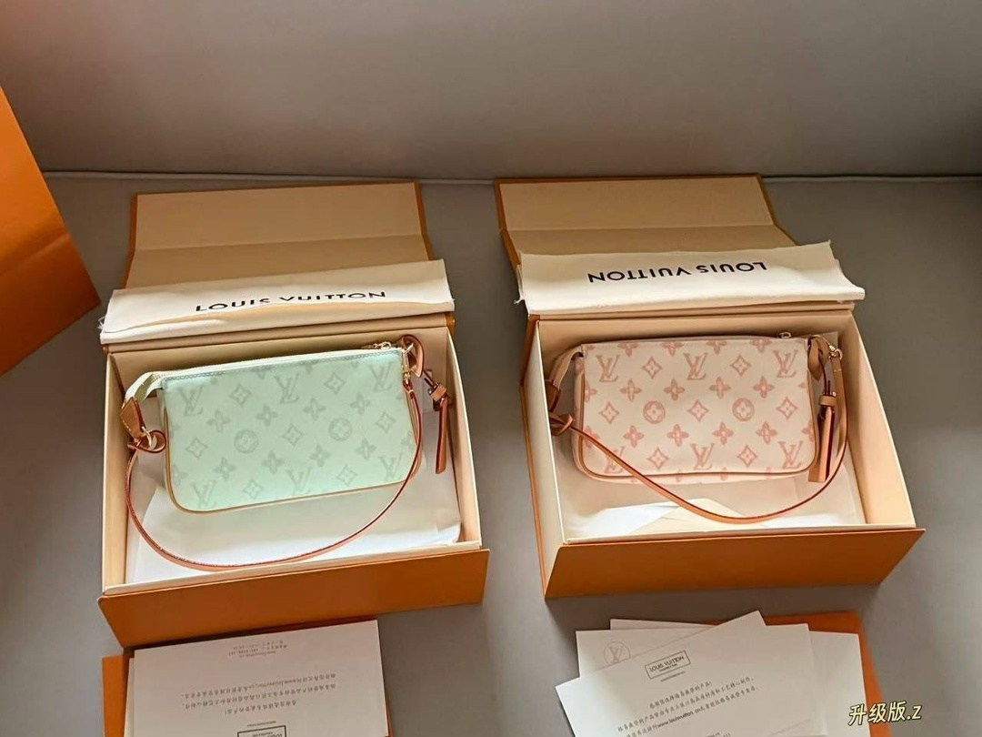 louis vuitton сумка,louis vuitton сумка на плечо,сумка lv louis vuitton подмышка сакура,сумка модная,луи витон женская сумка