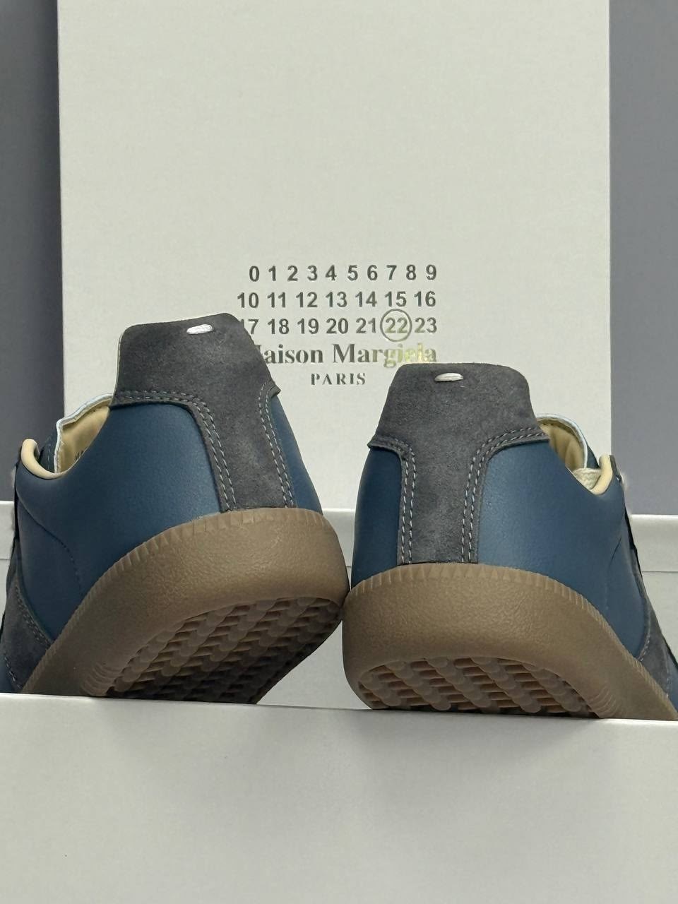 кроссовки maison margiela replica,кроссовки maison margiela,кроссовки maison margiela replica low top,синие реплики кроссовки maison margiela,maison margiela blue replica sneakers