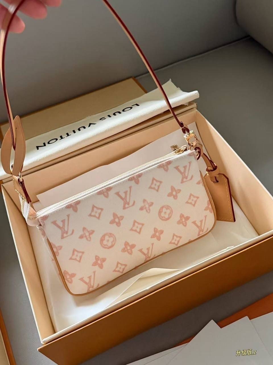 louis vuitton сумка,louis vuitton сумка на плечо,сумка lv louis vuitton подмышка сакура,сумка модная,луи витон женская сумка