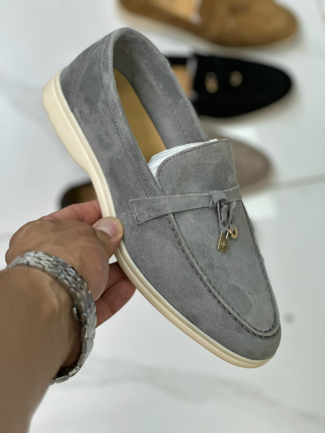 лоферы женские loro piana,,лоферы loro piana summer charms walk замшевые,женские замшевые серые лоферы loro piana open walk,замшевые лоферы loro piana
