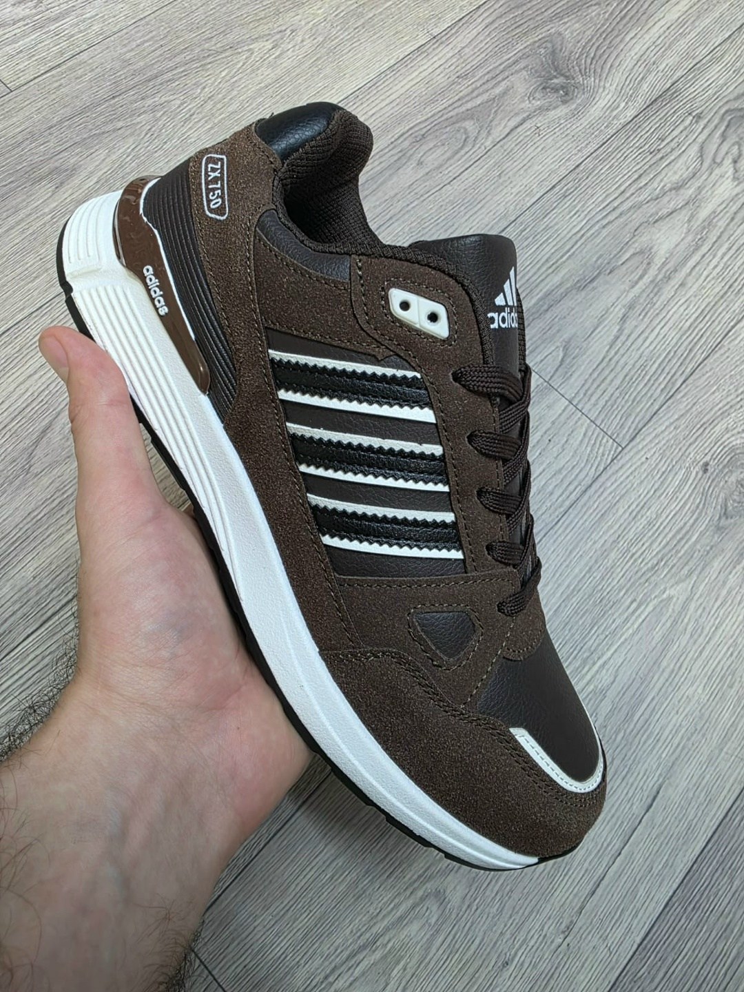 кроссовки adidas zx 750 мужские синие,кроссовки мужские adidas,кроссовки мужские adidas zx 750,кроссовки adidas zx 750,мужские кроссовки