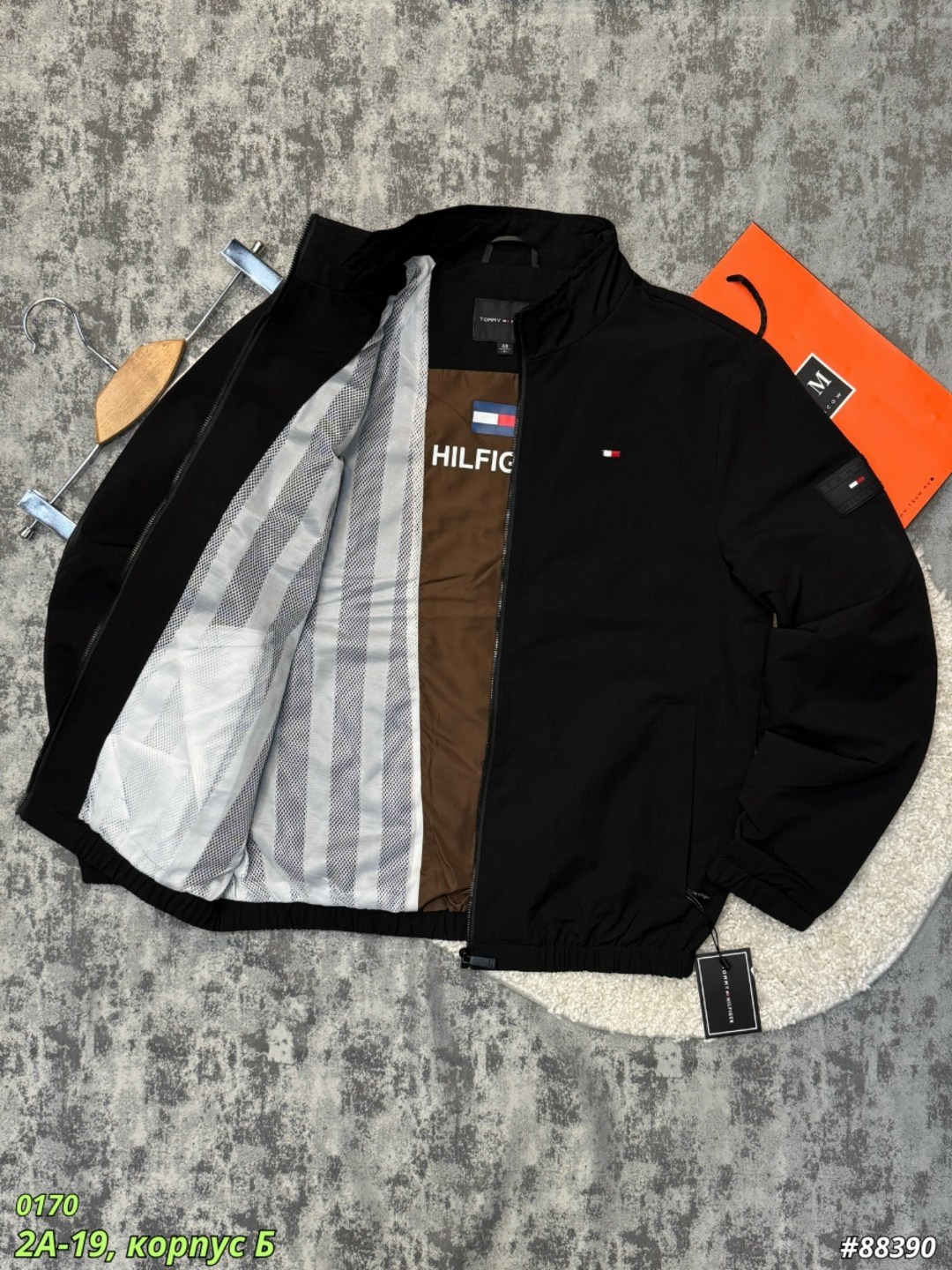tommy hilfiger куртка мужская,бомбер куртка,куртка ветровка tommy hilfiger,мужская куртка бомбер,демисезонная мужская куртка