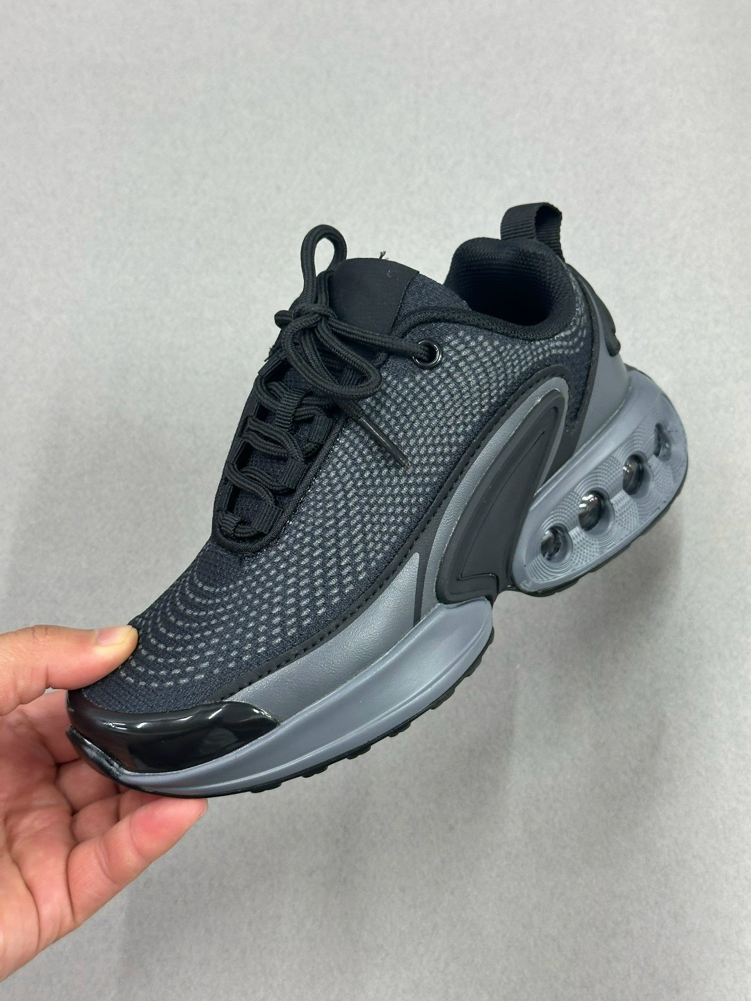 кроссовки,кроссовки nike air max dn,кроссовки модные,стильные кроссовки,кроссовки женскиe