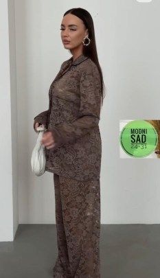 Костюм