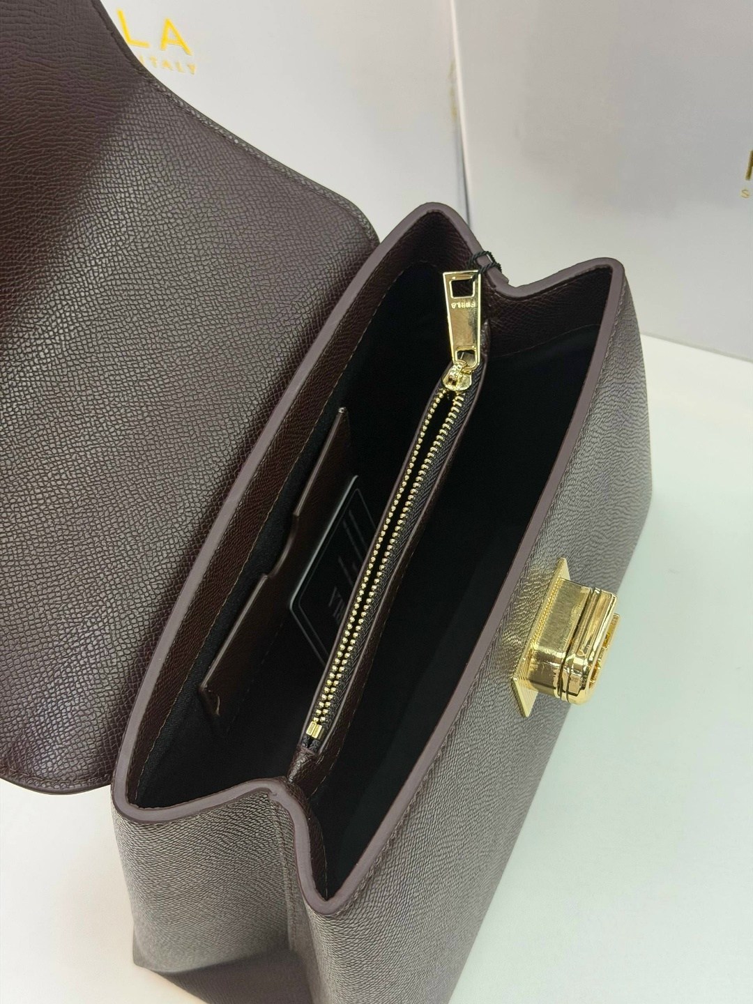 сумка furla,сумка,сумка женская furla,модная сумка,сумка фурла