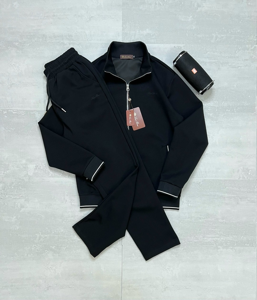 спортивный костюм brunello cucinelli,прогулочный костюм brunello cucinelli,костюм brunello cucinelli,спортивный костюм loro piana,мужской спортивный костюм