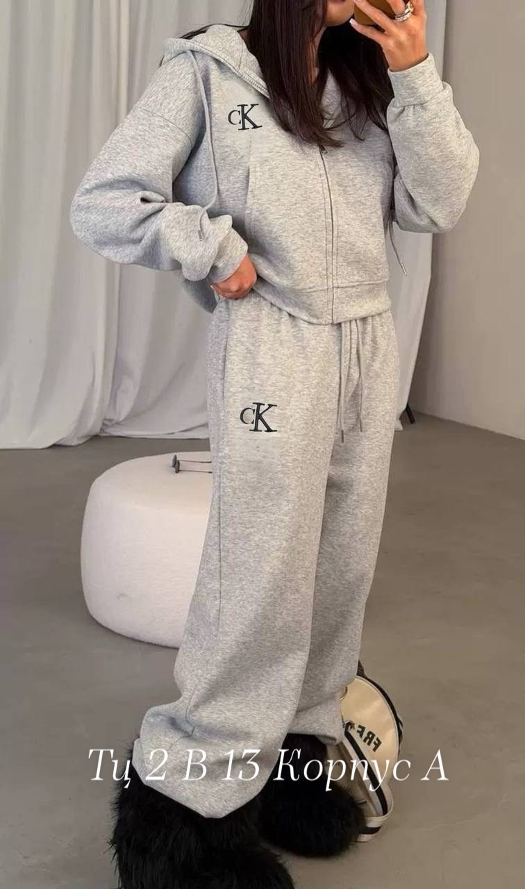 спортивные костюмы женские,cпортивный костюм женский на флисе,костюм женский,костюм с худи и брюками,костюм тройка женский