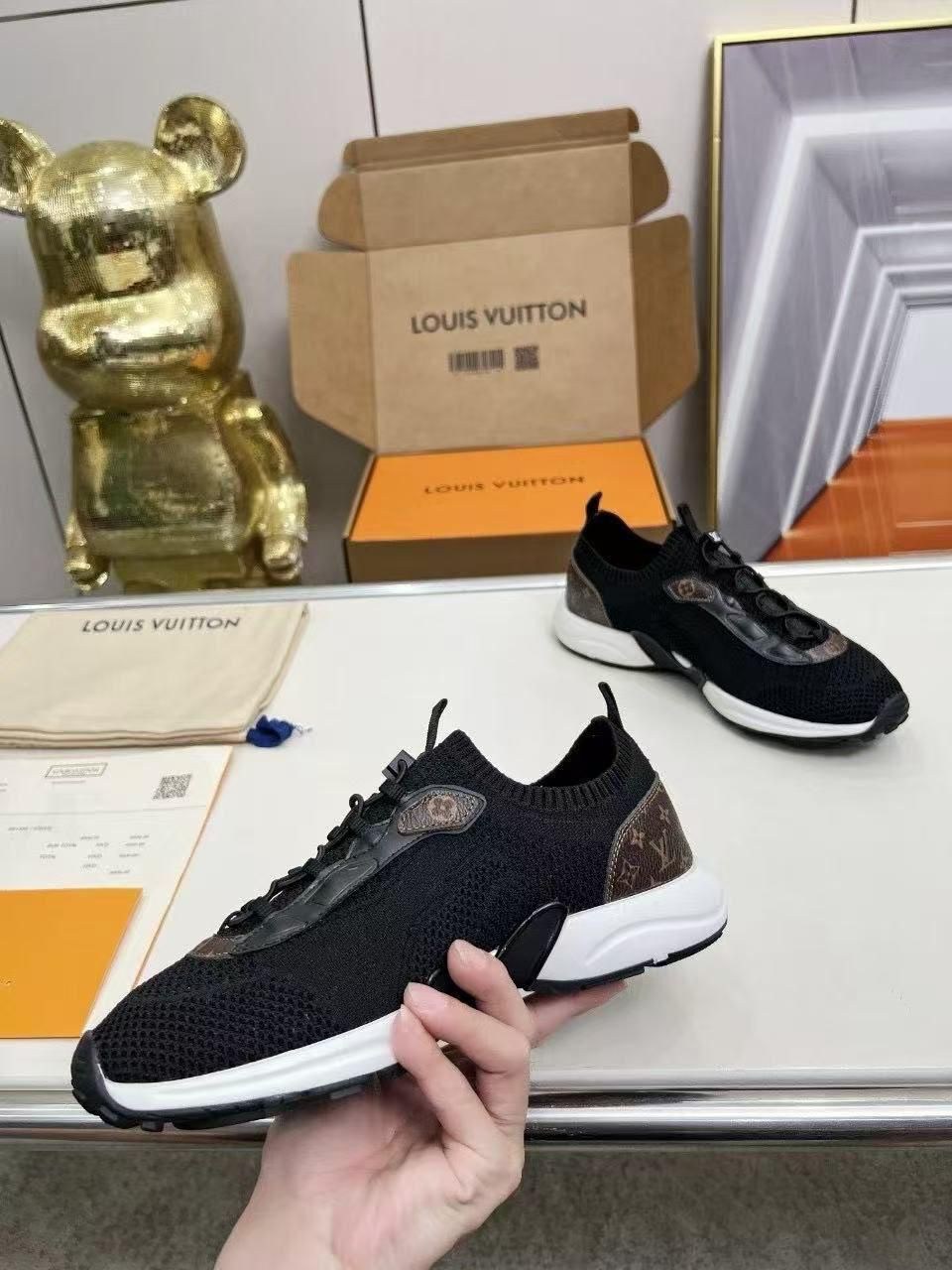 кроссовки,женские кроссовки,кроссовки louis vuitton,кроссовки для женщин,кроссовки серые