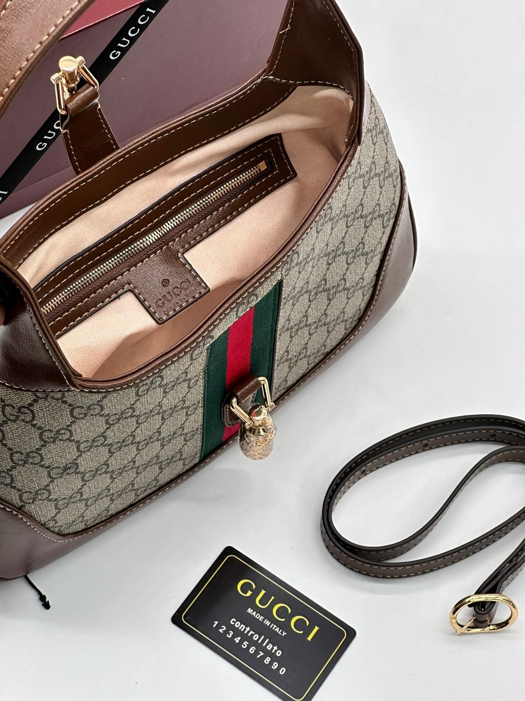сумка gucci,женская сумка gucci,сумка гуччи,сумка гуччи женская,сумка гуччи джеки