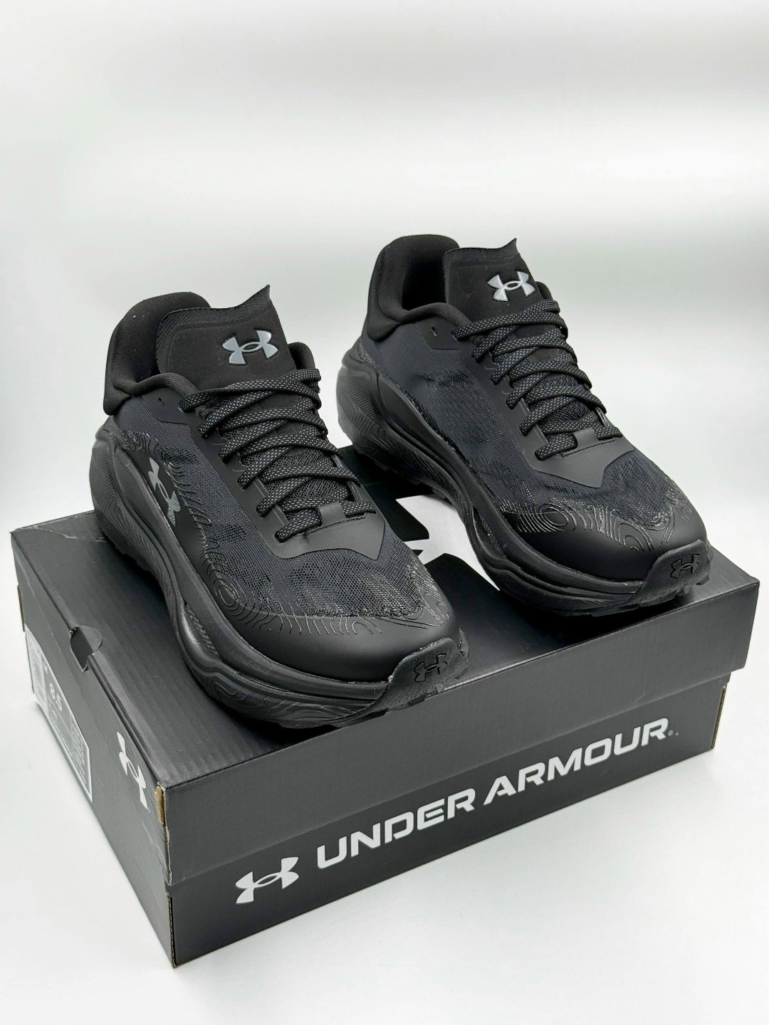 мужские кроссовки under armour charged escape 4,мужские кроссовки under armour charged assert 10,кроссовки under armour,кроссовки under armour charged escape 4 black,кроссовки under armour charged rog