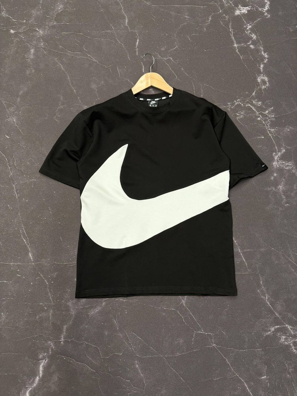 nike sportswear swoosh,футболка мужская nike icon swoosh белый,мужские майки nike,nike swoosh,футболка nike big swoosh