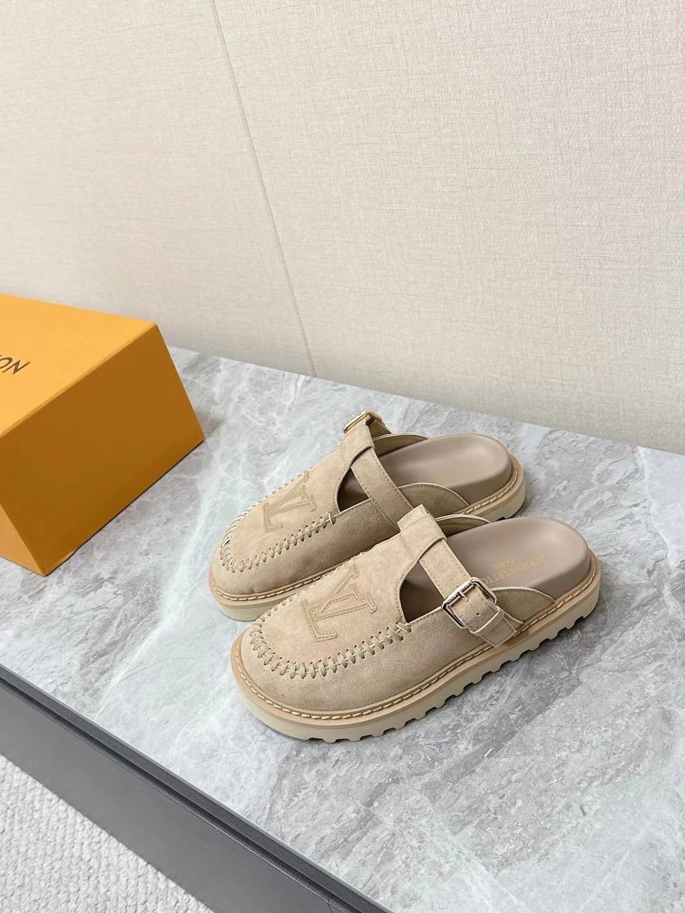,мюли louis vuitton,мюли женские,женская ,женские сандали louis vuitton