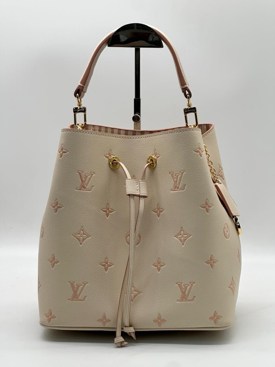 cумка louis vuitton,сумка женская louis vuitton,louis vuitton monogram,louis vuitton bag,louis vuitton сумка на плечо