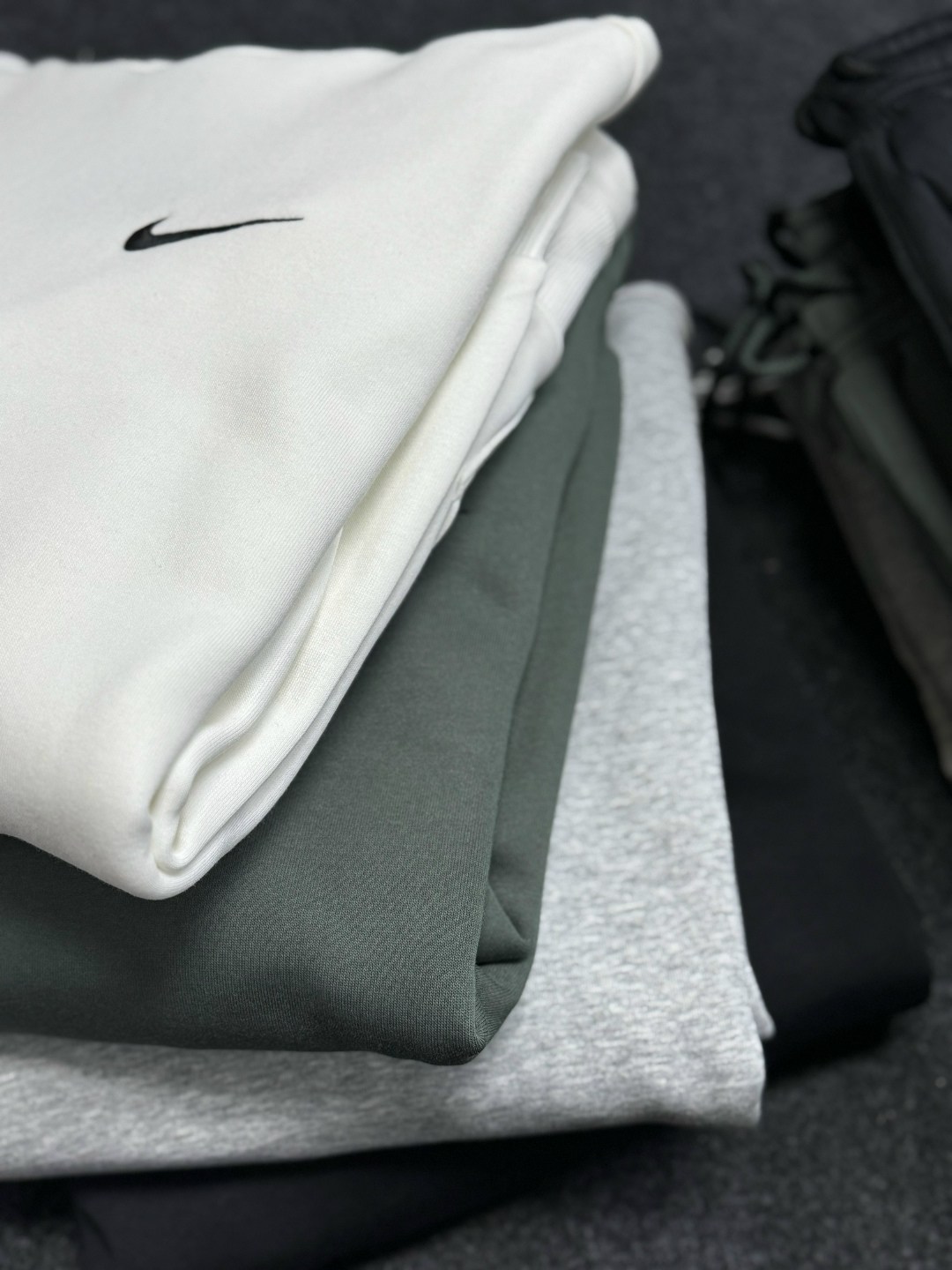 спортивные костюмы nike,спортивный костюм nike на флисе,спортивный костюм nike мужской,спортивные костюмы мужские,спортивные костюм