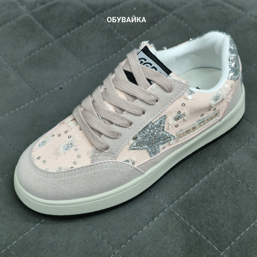 ,кроссовки golden goose с пайетками на платформе, женская,кеды golden goose,кроссовки golden goose