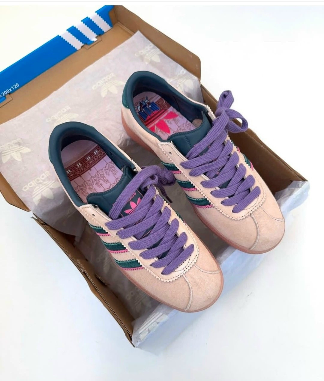 adidas spezial розовые,кроссовки adidas spezial,adidas originals handball spezial,кроссовки adidas handball spezial,кроссовки adidas