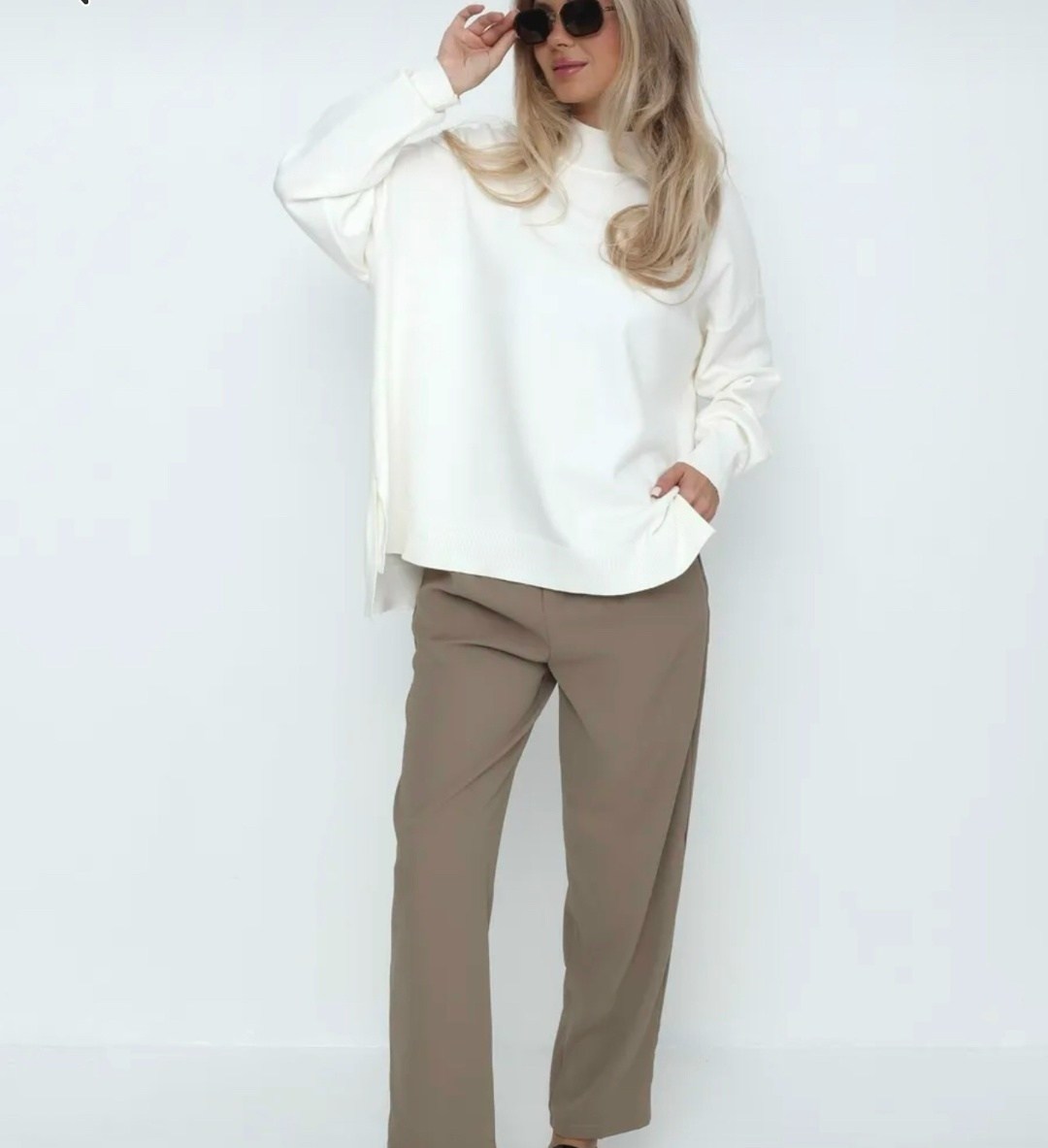 свитер оверсайз джемпер,базовый шерстяной свитер trends brands,джемпер oversize,джемпер бежевый,объёмный джемпер оверсайз бежевый
