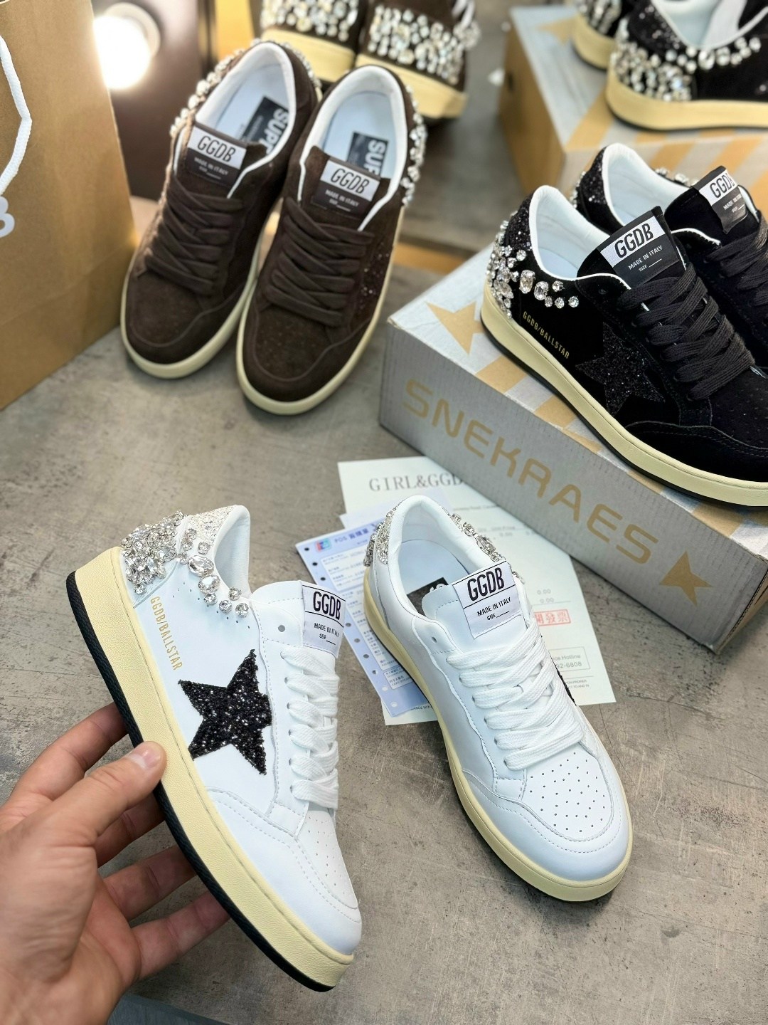,кеды golden goose,лаковые кроссовки golden goose,кроссовки golden goose,кеды