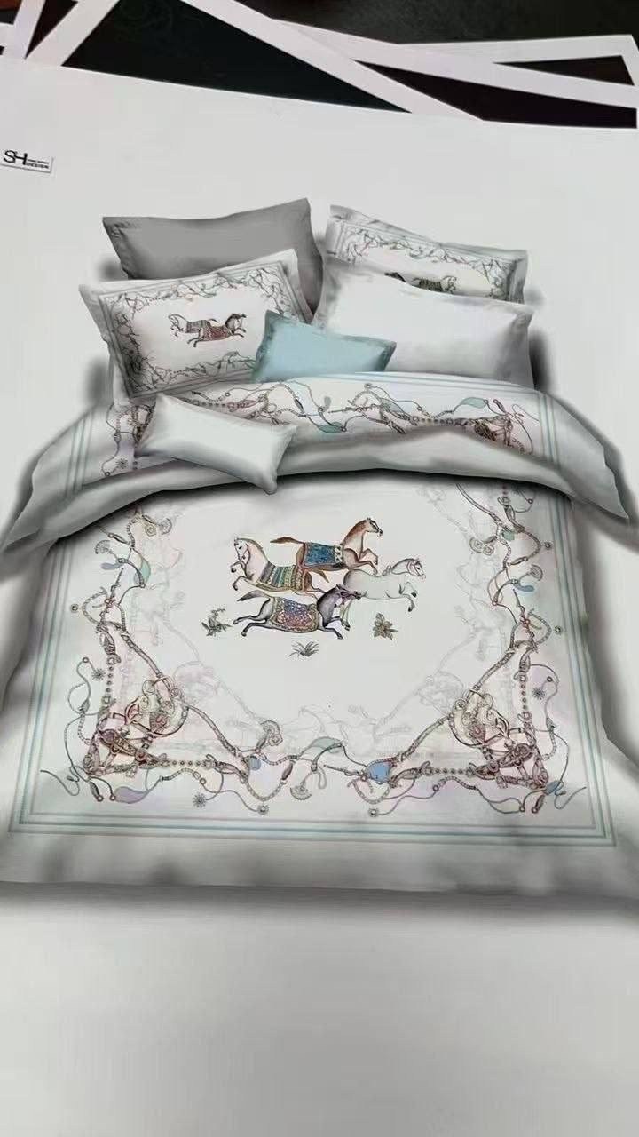 hermes комплект постельного белья,постельное белье с одеялом в стиле hermes,hermes комплект постельного белья с одеялом,santfair постельное белье,комплект постельного белья