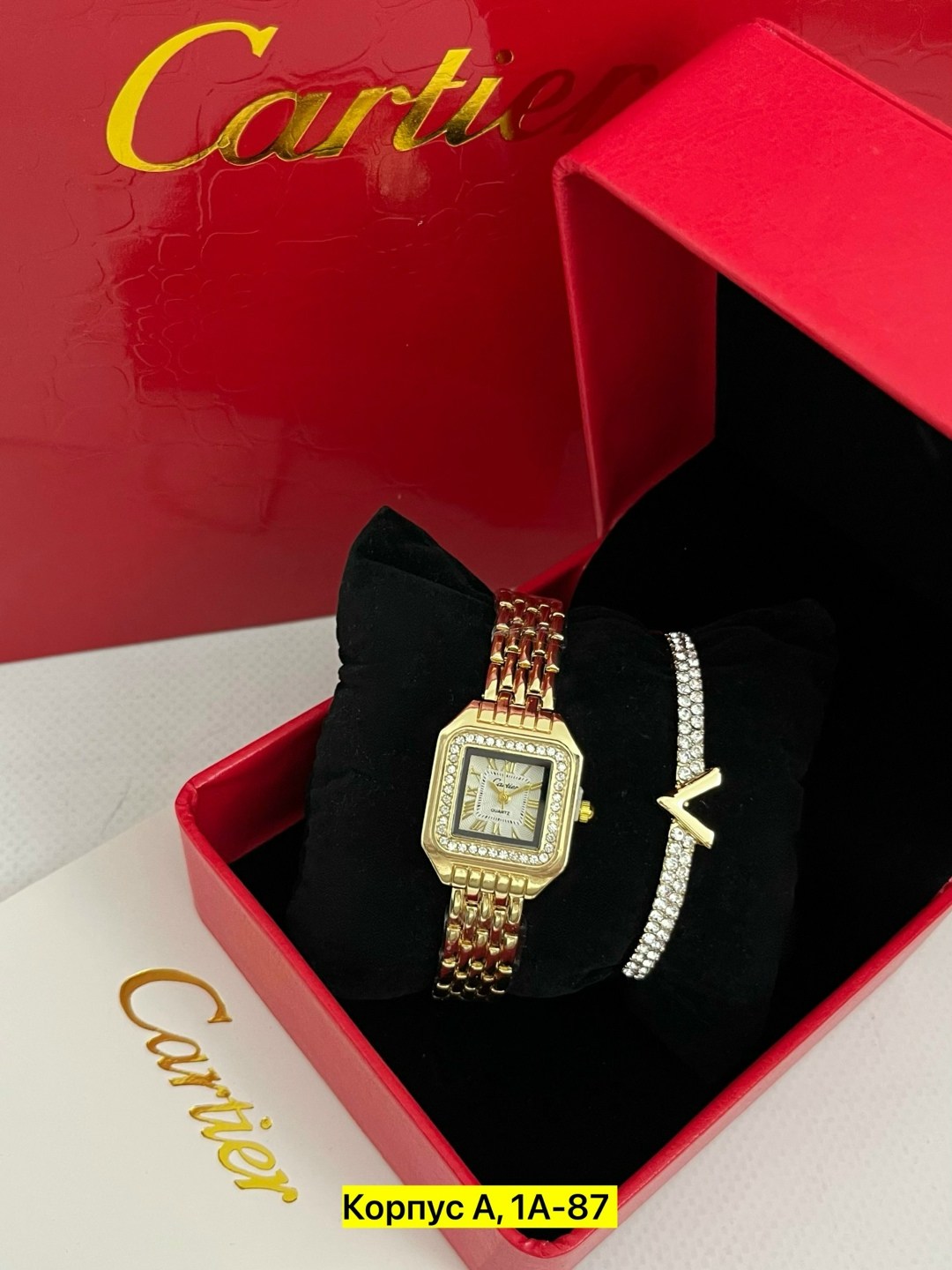 часы наручные с браслетами,женские наручные часы cartier,cartier часы женские наручные с браслетом,подарочный набор женский часы картье с браслетами в коробке,часы наручные cartier