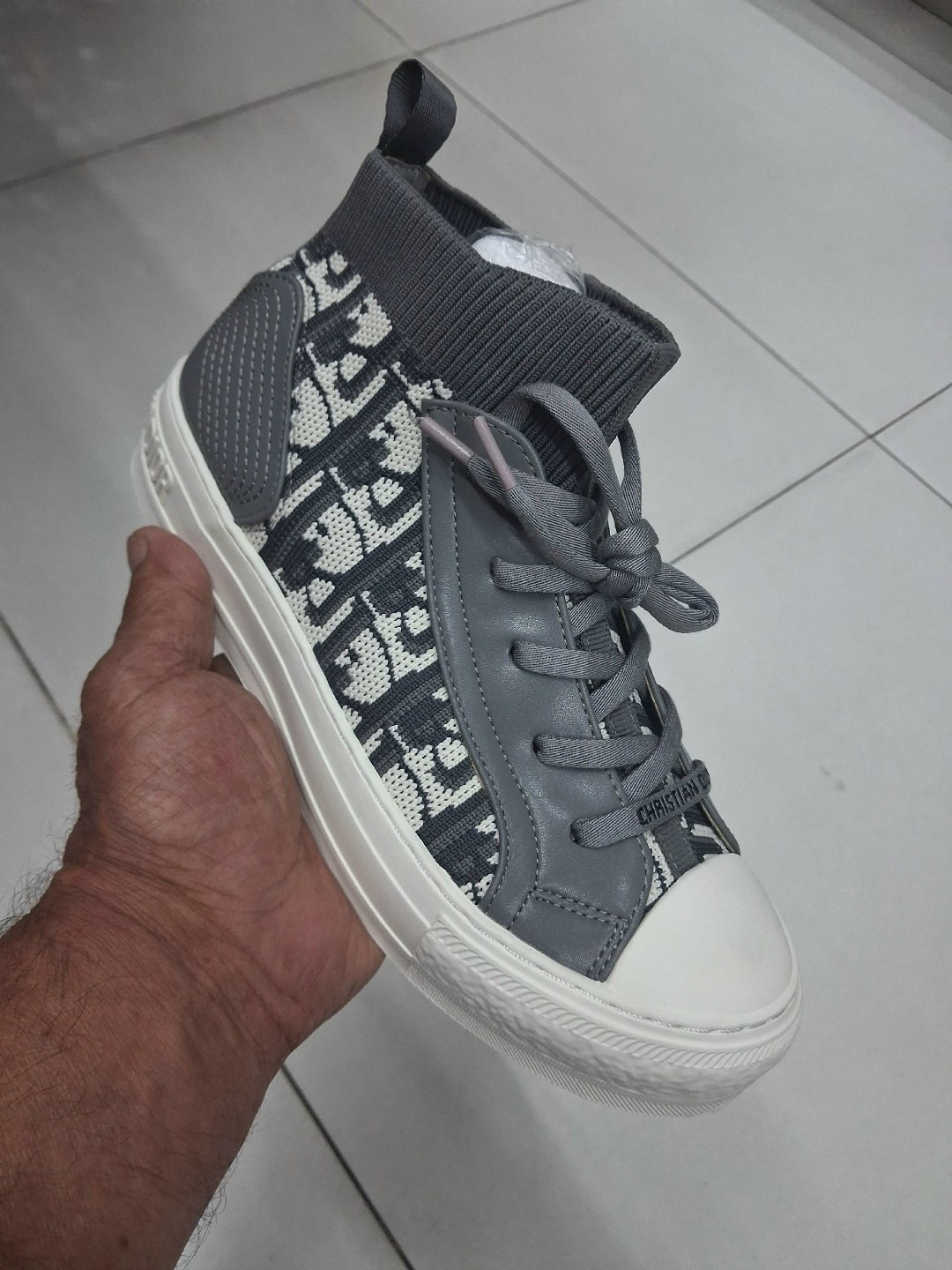 converse chuck taylor all star,,converse chuck taylor all star hi,converse chuck taylor all star high top,converse chuck